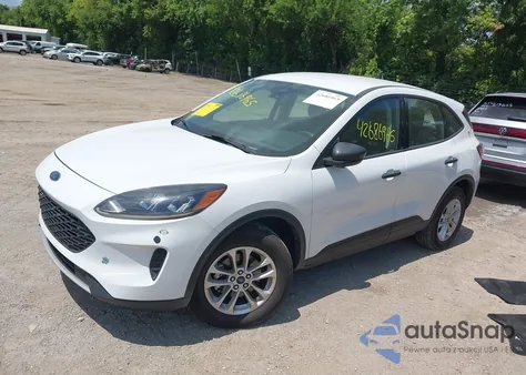 2020 Ford Escape S from USA, damaged, VIN 1FMCU9F66LUC12394